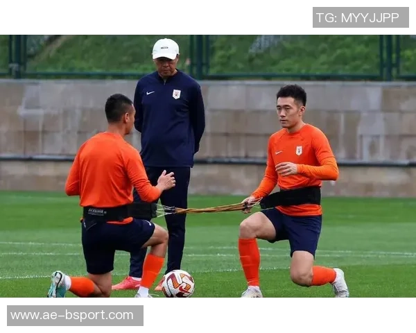 袁甲谈球队准入情况表示只要有继续参与的意愿问题不大