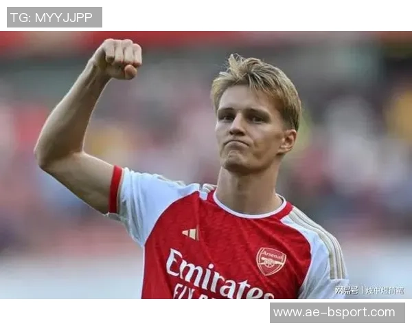 厄德高回顾与挪威队的艰难时刻强调关键战役中队友支持的重要性