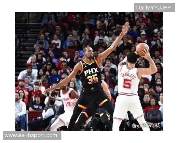 媒体人解析火箭与掘金对决回顾90年代经典对抗的魅力与战术